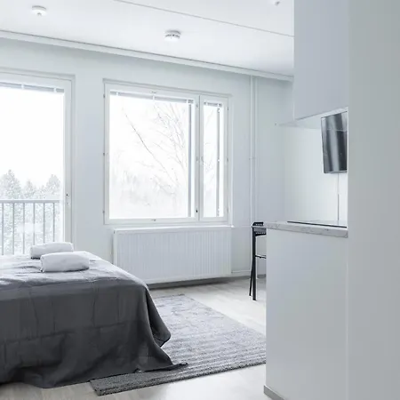 Near Airport, Carpark, Wifi Apartment *